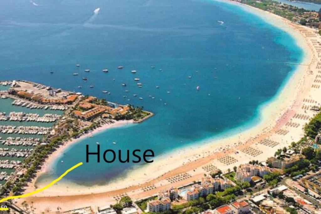 Tranquilo apartamento con vistas al mar. Puerto de Alcúdia Exterior foto